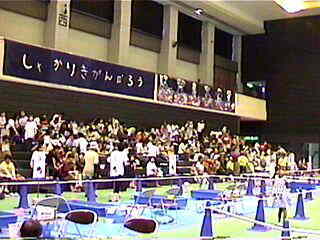 2�K�ɂ��l�������ς��B