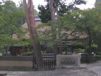 �ɉ�E�҉��~